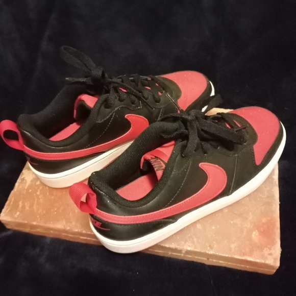 nike all day play - Picture 1 of 3